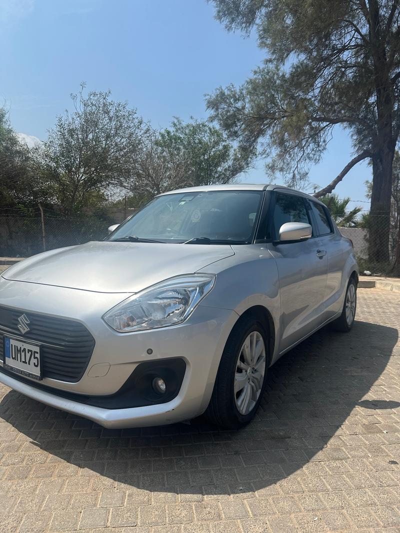Suzuki Swift — 1/7