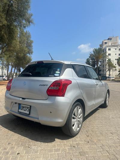 Suzuki Swift — 4