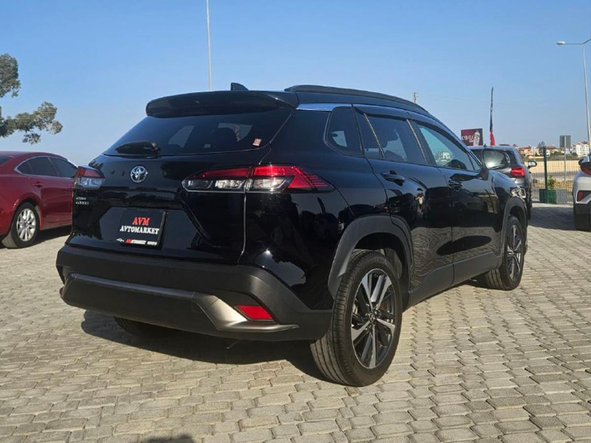 2022 Toyota Corolla Cross 4