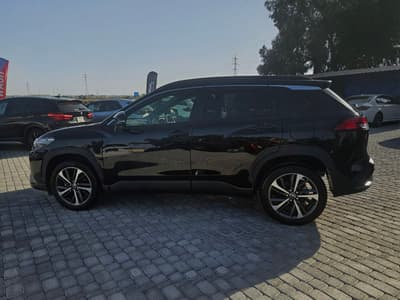 Toyota Corolla Cross — 5