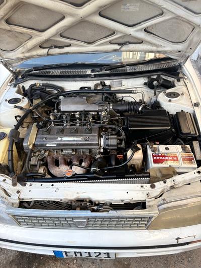 Toyota Corolla — 4