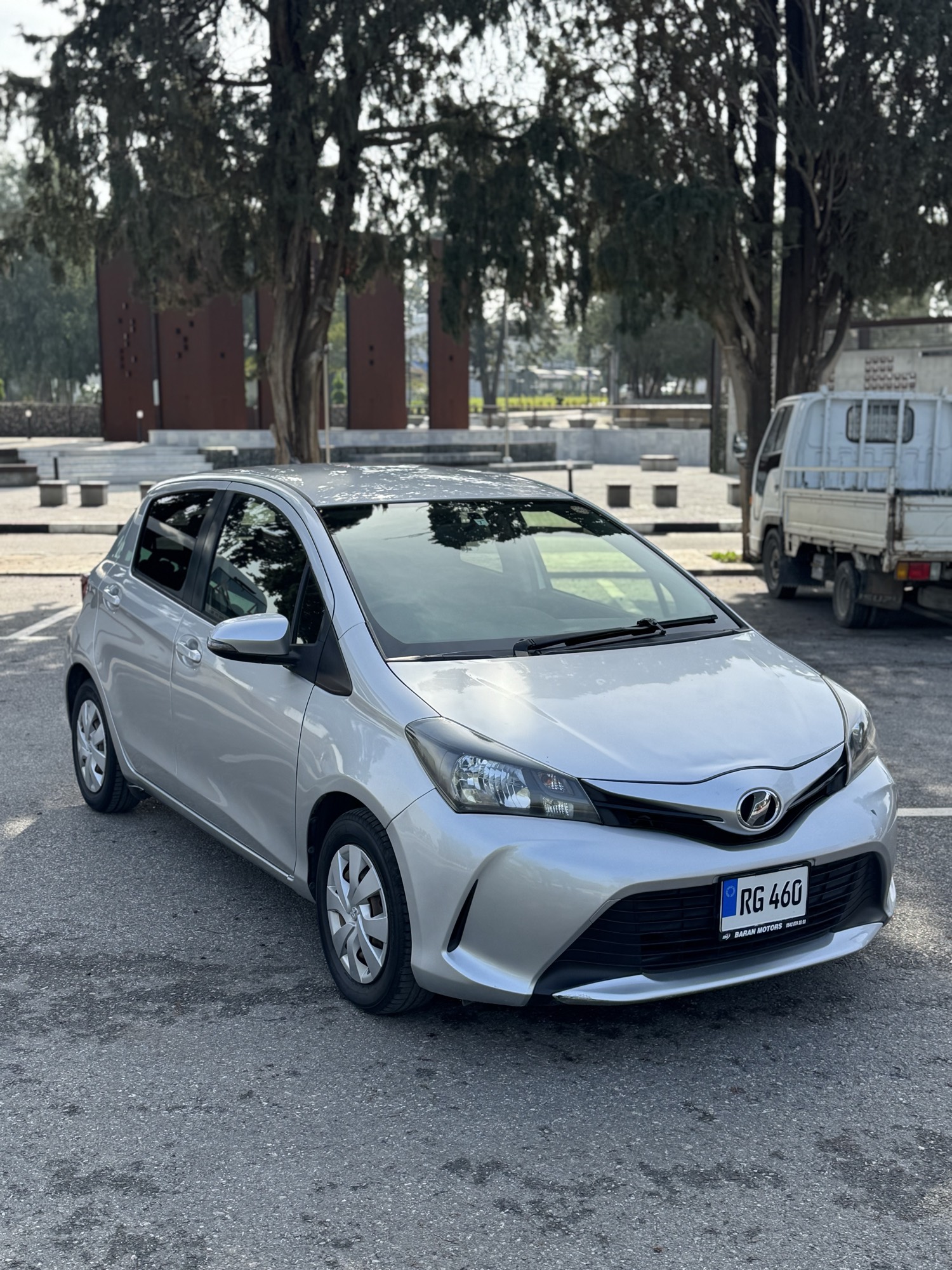 Toyota Vitz 2015 Satılık İkinci El - Fotoğraf 1