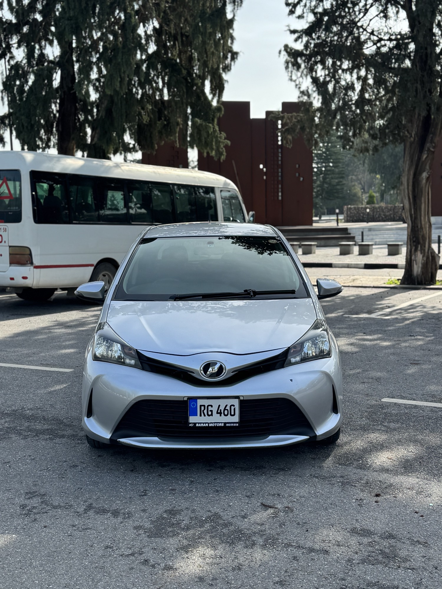 Toyota Vitz 2015 Satılık İkinci El - Thumbnail 2