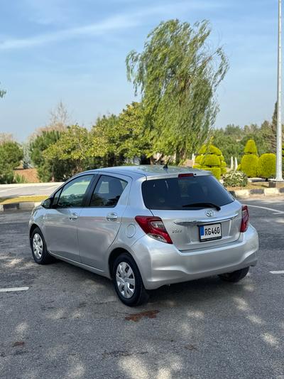 Toyota Vitz — 4