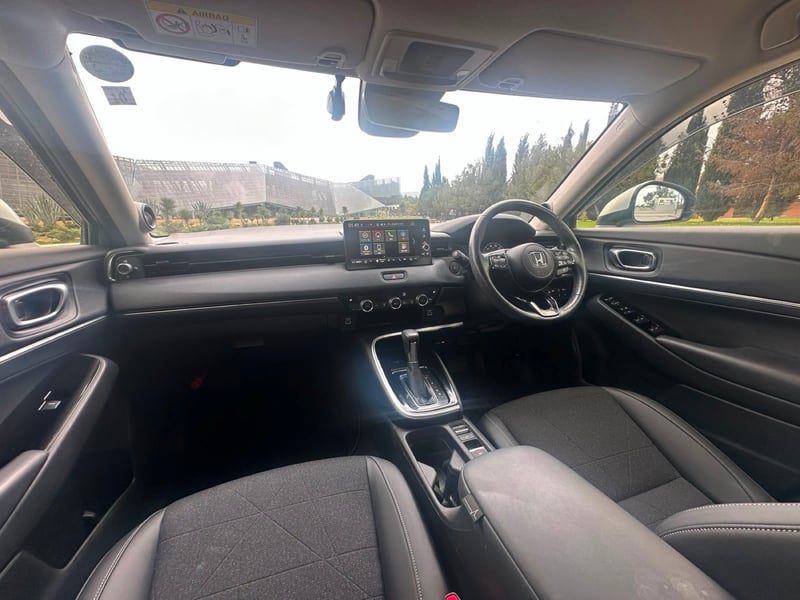 Honda Vezel — 10