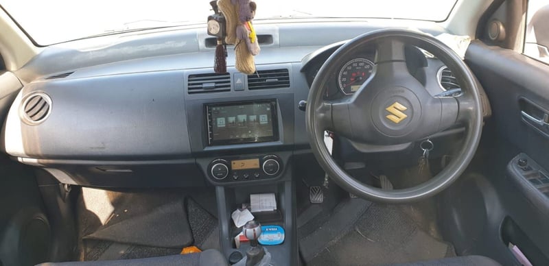 Suzuki Swift — 2