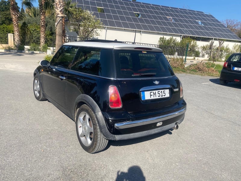 Mini Cooper — 5