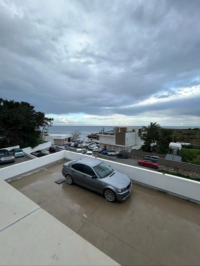 BMW 320i — 4
