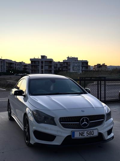 Mercedes-Benz CLA 200 — 2