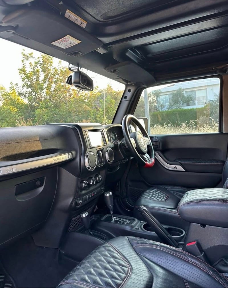 Jeep Wrangler  — 5