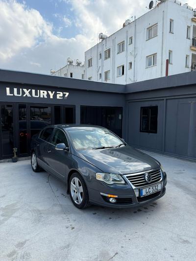 Volkswagen Passat — 5