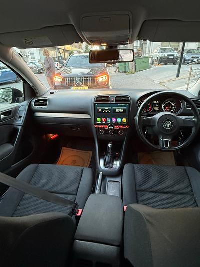 Volkswagen Golf — 4
