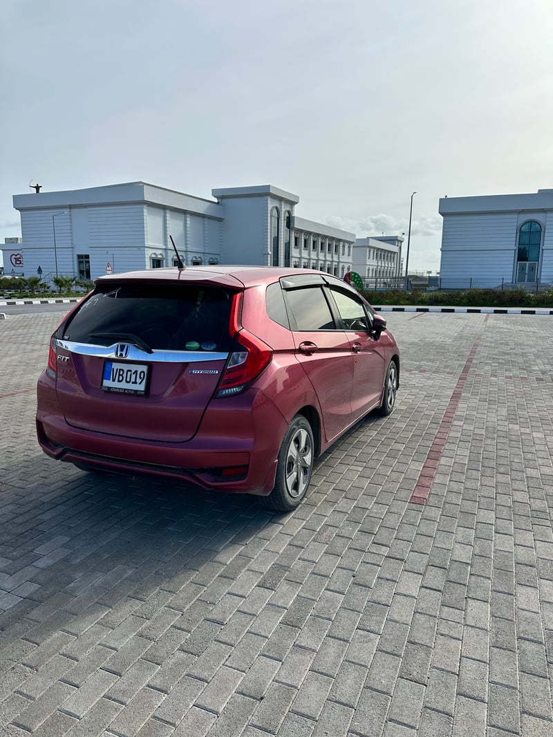 Honda Fit — 7