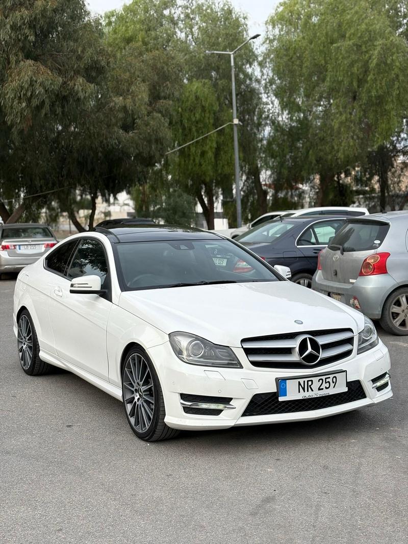 Mercedes-Benz C 180 Coupe — 1/5