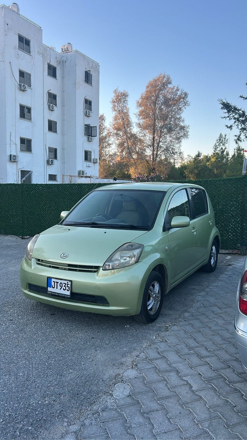2005 Daihatsu Boon