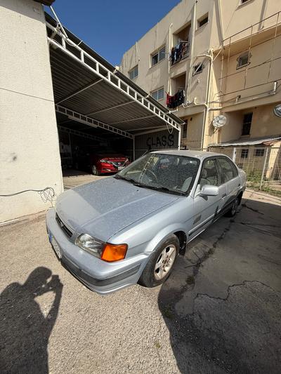 Toyota Corolla — 1