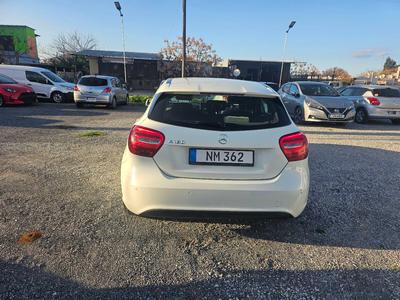 Mercedes-Benz A 180 — 9