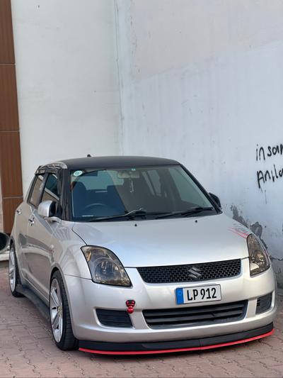 Suzuki Swift — 3