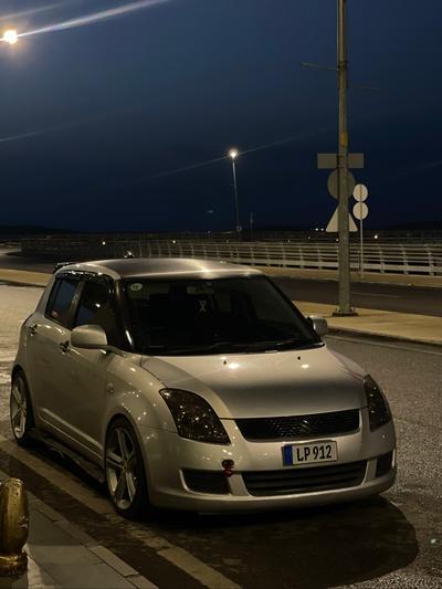 Suzuki Swift — 5