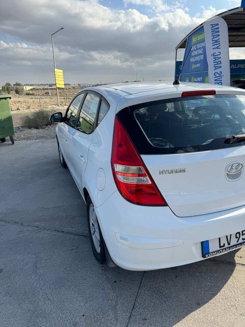 Hyundai i30 — 4