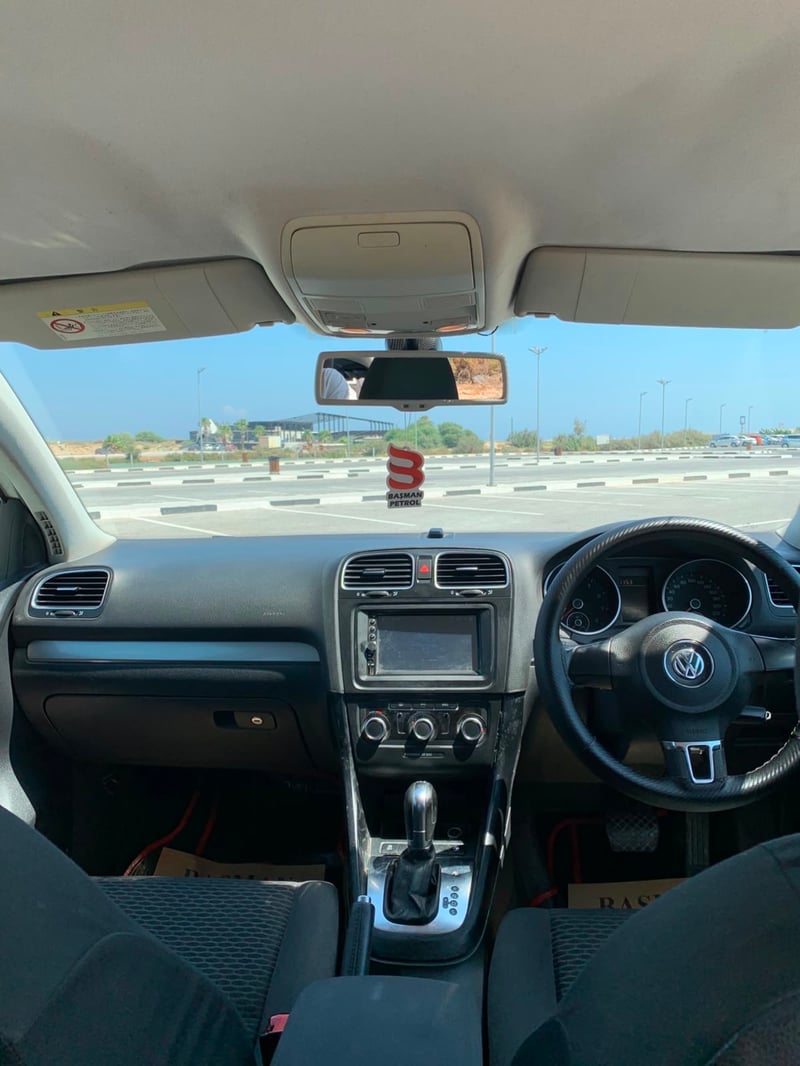 Volkswagen Golf — 7