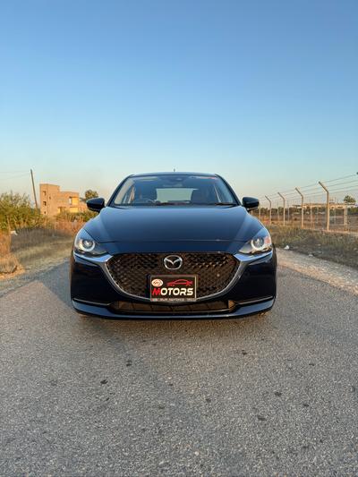 Mazda 2 — 1