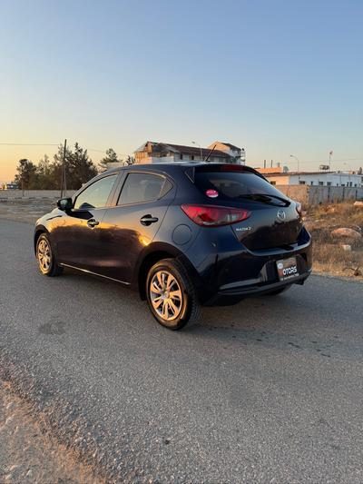 Mazda 2 — 4