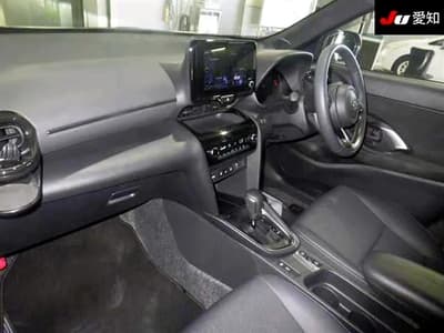Toyota Yaris — 3