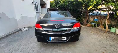 Opel Astra — 4