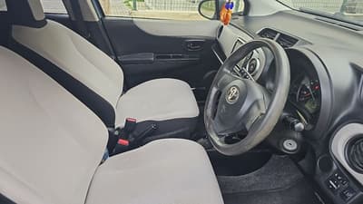 Toyota Vitz — 5