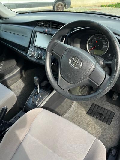 Toyota Corolla Axio — 5