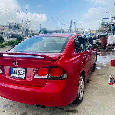 Honda Civic — 2