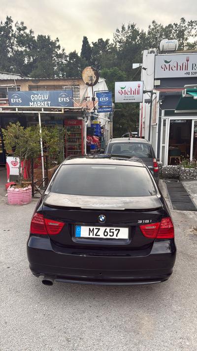 BMW 318i — 2