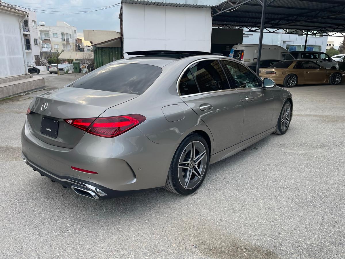 2022 Mercedes-Benz C 220d 4