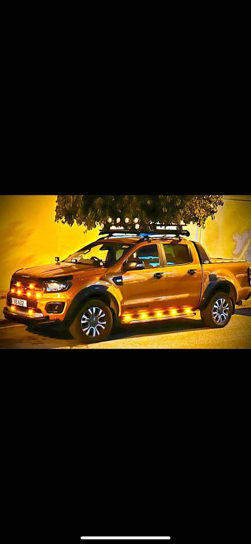 Ford Ranger — 1/3