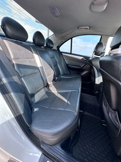 Mercedes-Benz C 270 — 6