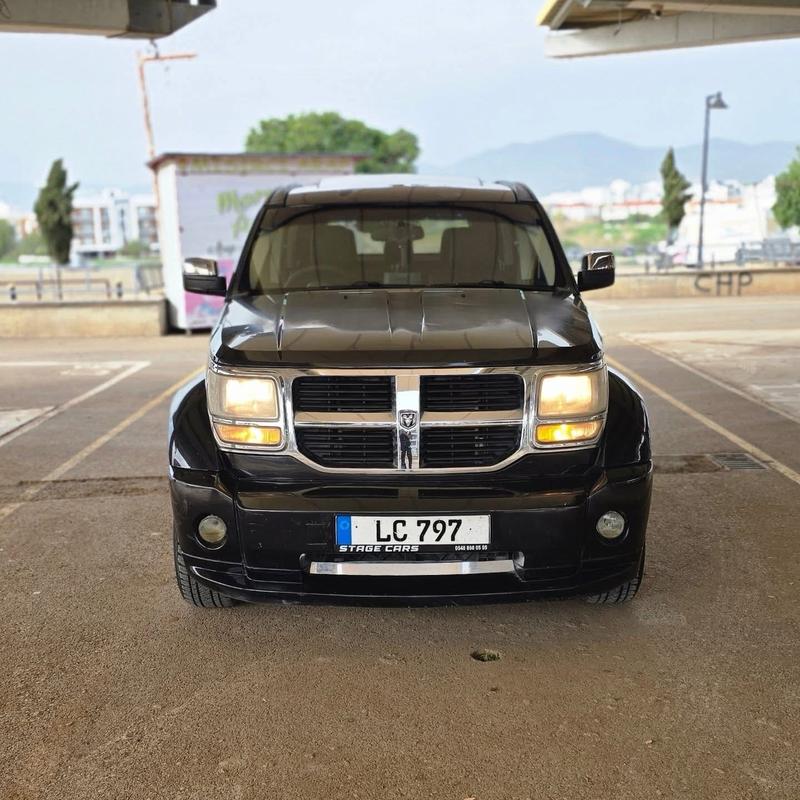 Dodge Nitro — 1/9