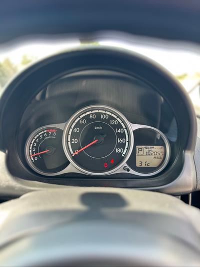 Mazda Demio — 8