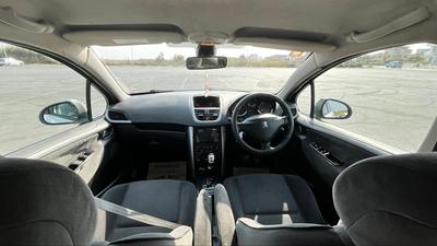 Peugeot 207 — 5