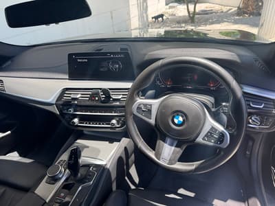 BMW 520i — 9