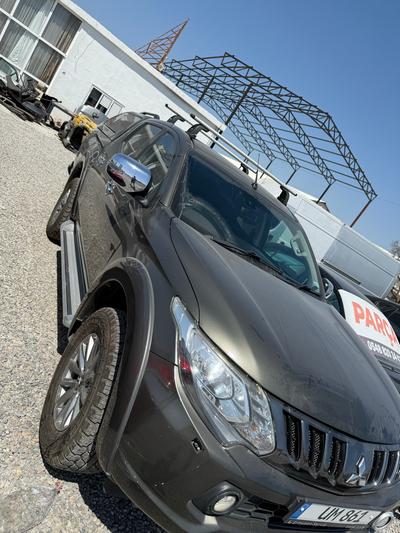 2017 Mitsubishi L200
