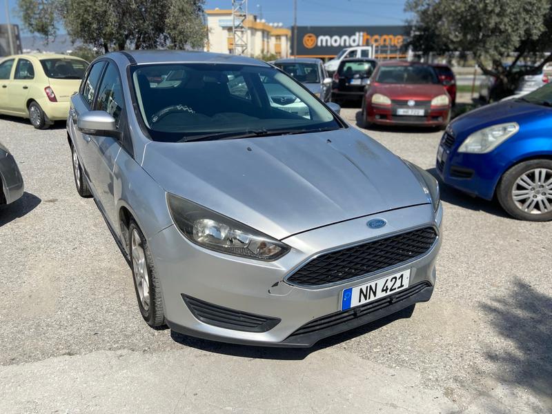 Ford Focus — 1/6