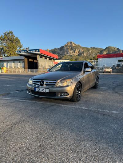 Mercedes-Benz C 220 — 3