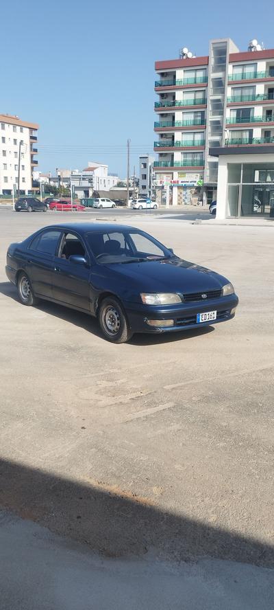 Toyota Corolla — 1