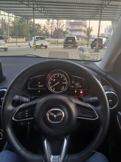 Mazda Demio — 5