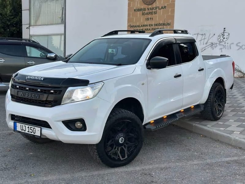Nissan Navara — 1