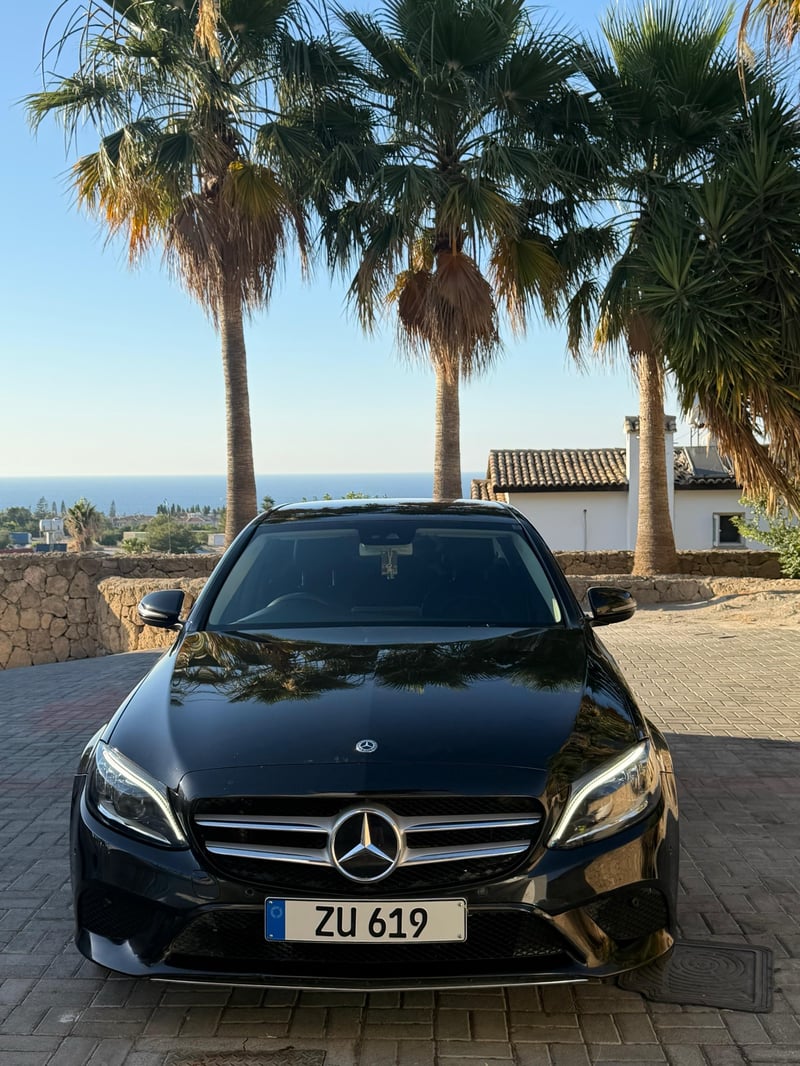 Mercedes-Benz C 200 — 2