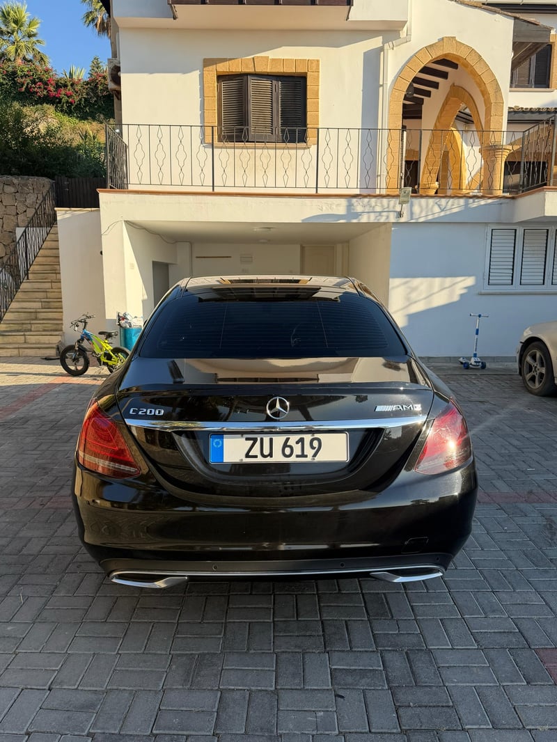 Mercedes-Benz C 200 — 1