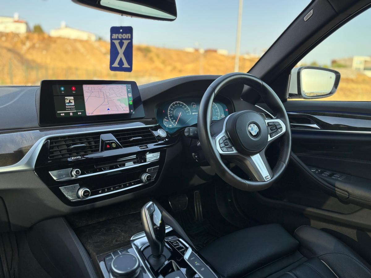 2020 BMW 530e 6