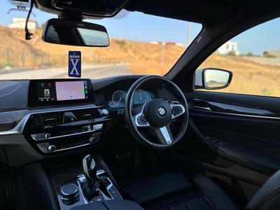 BMW 530e  — 8